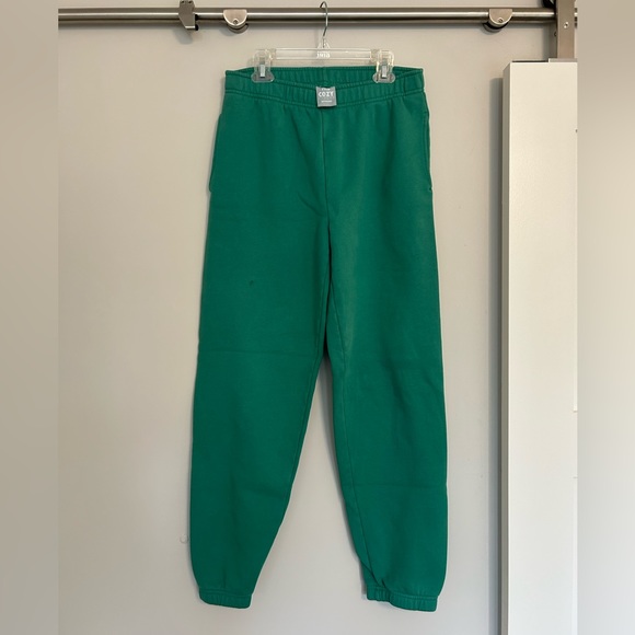 Aritzia TNA Cozy fleece joggers | Size small - Picture 1 of 2
